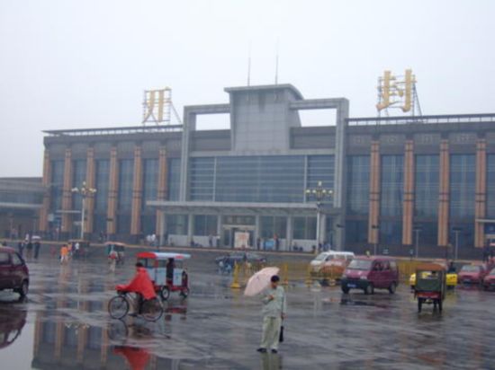 邯鄲到開(kāi)封貨運(yùn)公司專線省錢又省心省準(zhǔn)時(shí)送達(dá)時(shí)+效+保+證